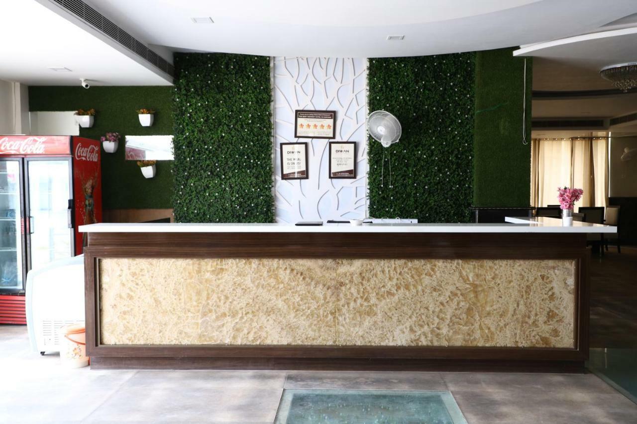 Surkhi Diwan Hotel And Restaurant מראה חיצוני תמונה