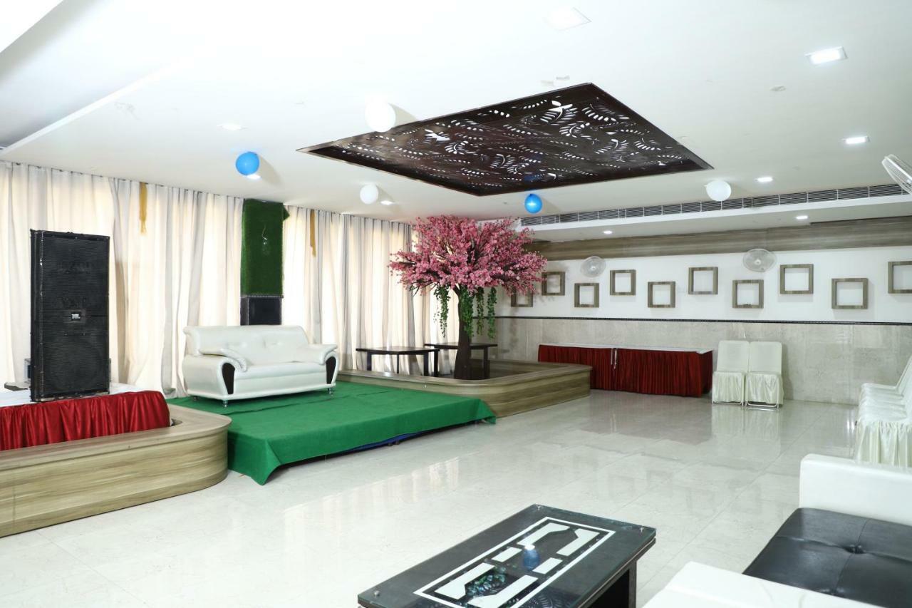 Surkhi Diwan Hotel And Restaurant מראה חיצוני תמונה